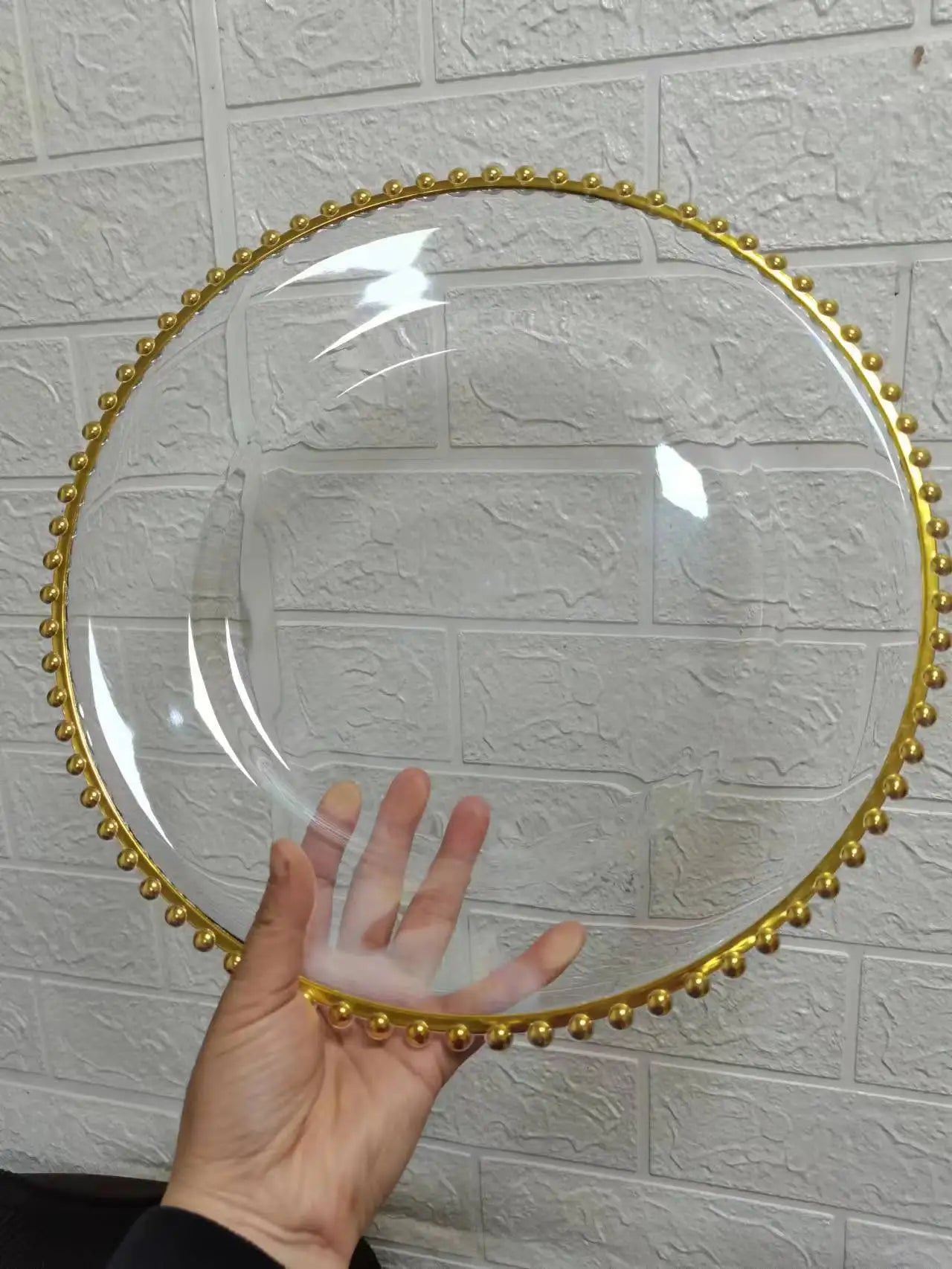 16pcs/30pcs/50pcs/100pcs/200pcs Clear Plastic Charger Plates with Gold Beads Rim Acrylic Decorative Service Plate