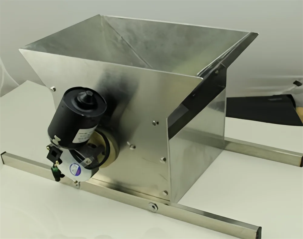 Stainless Steel Electric Grape Crusher Blueberry Mulberry Fruits Juice Press Crusher Red Wine Brewing Grape Crushing Machine