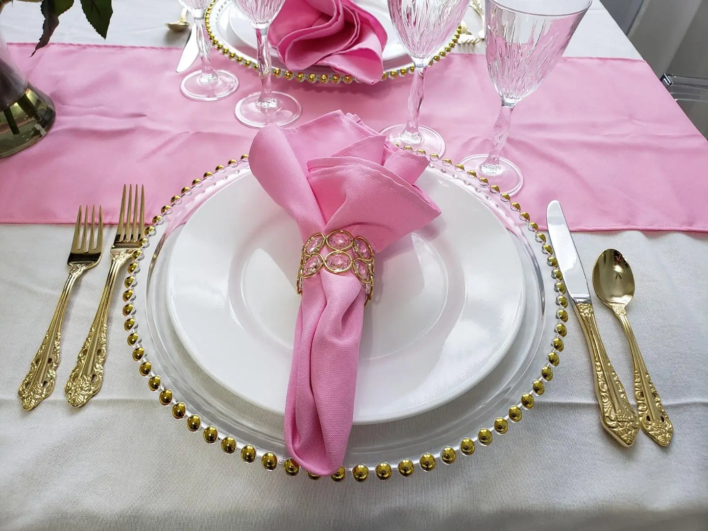 16pcs/30pcs/50pcs/100pcs/200pcs Clear Plastic Charger Plates with Gold Beads Rim Acrylic Decorative Service Plate